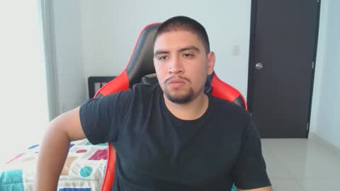 hot__husbands online show from February 2025 06:58:02 PM