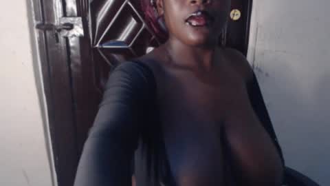 Coco online show from October 2025 09:04:02 PM