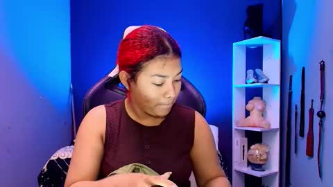 hot chocolate 4u online show from September 2025 12:05:01 PM