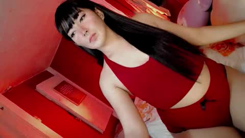 its me CLAUDIA online show from April 2026 02:03:02 PM