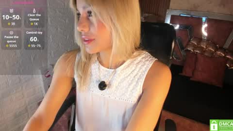 Snapshot of hot_cupid01 chatting on May 2026 10:53:02 AM Valery online show from May 2026 10:53:02 AM
