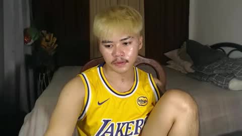 hot_emmanuel online show from April 2026 12:43:01 PM