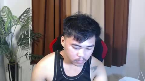 Snapshot of hot_emmanuel chatting on May 2026 05:04:02 AM hot_emmanuel online show from May 2026 05:04:02 AM