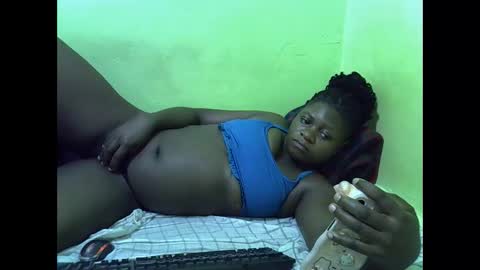 hot_girlly online show from December 2025 06:19:01 AM