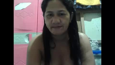 hotmama online show from November 2025 07:16:02 PM