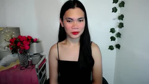 hot_pauline online show from March 2026 05:01:02 AM