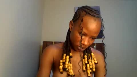 Snapshot of hot_petite100 chatting on May 2026 05:24:01 AM hot petite100 online show from May 2026 05:24:01 AM