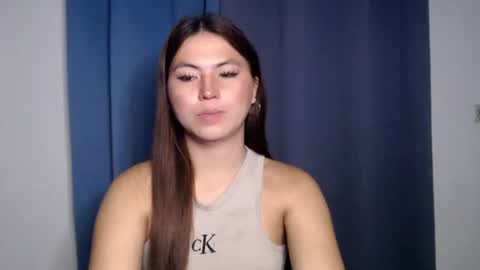 Snapshot of hot_precious_nikki chatting on February 2026 06:06:02 PM Nikki online show from February 2026 06:06:02 PM