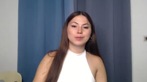 Snapshot of hot_precious_nikki chatting on February 2026 02:20:02 PM Nikki online show from February 2026 02:20:02 PM