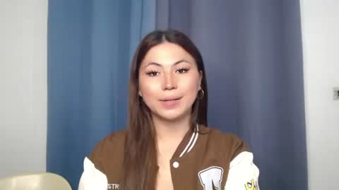 Snapshot of hot_precious_nikki chatting on February 2026 07:01:01 AM Nikki online show from February 2026 07:01:01 AM