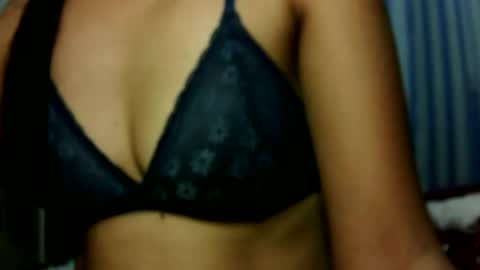 Snapshot of hot_quin11 chatting on February 2025 12:40:01 AM hot_quin11 online show from February 2025 12:40:01 AM