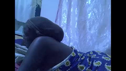 RAYLAH online show from February 2026 08:03:02 PM