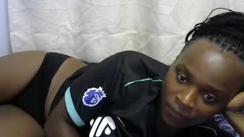 Snapshot of hot_rinah chatting on December 2025 07:01:02 PM Hot rinah online show from December 2025 07:01:02 PM