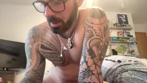 letmedoo2 online show from December 2024 03:26:01 PM