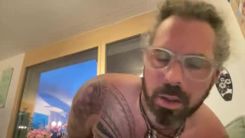 letmedoo2 online show from September 2025 05:38:01 PM