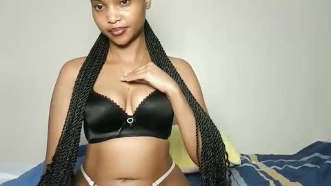 Snapshot of hot_sexy_babe chatting on May 2026 01:14:02 AM Bellah online show from May 2026 01:14:02 AM