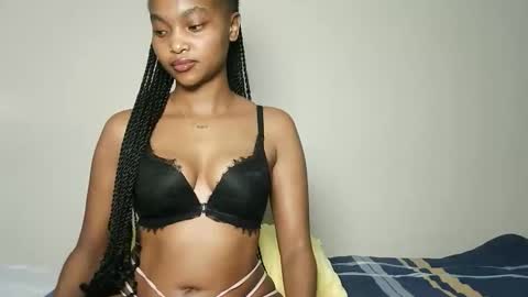 Snapshot of hot_sexy_babe chatting on May 2026 02:01:02 PM Bellah online show from May 2026 02:01:02 PM
