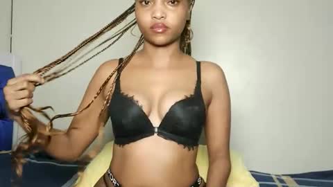 Snapshot of hot_sexy_babe chatting on June 2026 12:22:02 PM Bellah online show from June 2026 12:22:02 PM