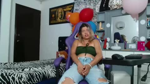 Snapshot of hot_sexy_bunny chatting on May 2026 02:55:01 PM hot sexy bunny online show from May 2026 02:55:01 PM