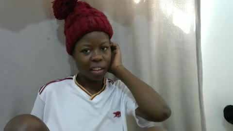 Snapshot of hot_shayla chatting on May 2026 08:00:01 AM esiiii online show from May 2026 08:00:01 AM