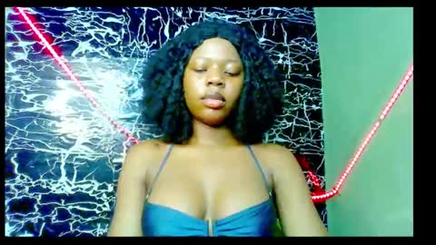Snapshot of hot_stellaa chatting on January 2025 10:37:02 AM Stella online show from January 2025 10:37:02 AM