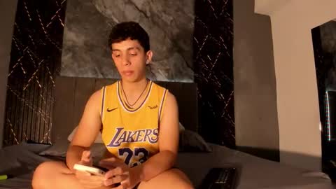 Hot Summer Boy online show from January 2026 09:24:01 PM