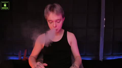 hot_twinkboy online show from February 2025 10:48:02 AM