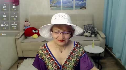 Snapshot of hot_woman04 chatting on May 2026 01:07:02 PM Sofia online show from May 2026 01:07:02 PM