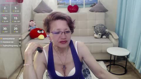 Snapshot of hot_woman04 chatting on May 2026 05:54:02 PM Sofia online show from May 2026 05:54:02 PM