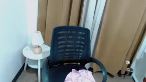 Snapshot of hot_yanna143 chatting on July 2026 02:05:17 AM Yanna online show from July 2026 02:05:17 AM
