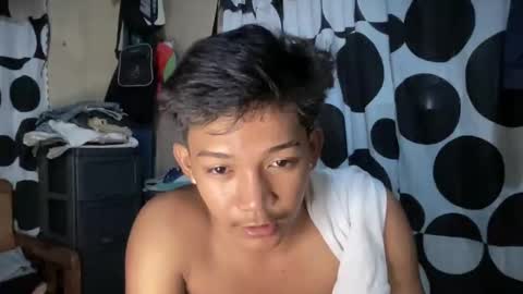 hotasian_jerome online show from May 2026 04:45:02 PM
