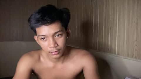 hotasian_jerome online show from May 2026 07:33:01 PM