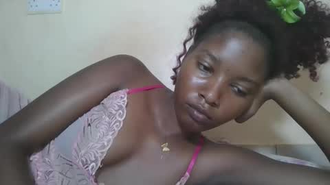 Snapshot of hotbabbee chatting on January 2026 05:50:01 PM love online show from January 2026 05:50:01 PM