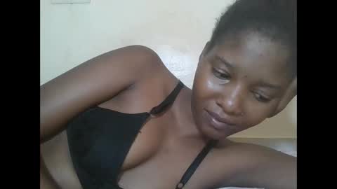 Snapshot of hotbabbee chatting on March 2026 02:08:02 AM love online show from March 2026 02:08:02 AM