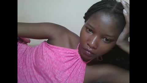Snapshot of hotbabbee chatting on April 2026 08:12:02 PM love online show from April 2026 08:12:02 PM