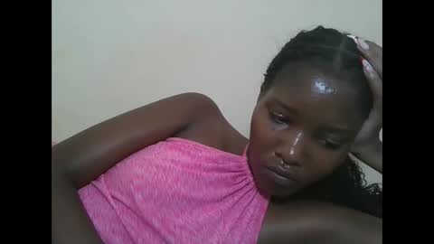 Snapshot of hotbabbee chatting on May 2026 05:35:01 AM love online show from May 2026 05:35:01 AM