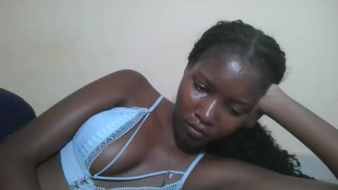 Snapshot of hotbabbee chatting on May 2026 06:03:01 PM love online show from May 2026 06:03:01 PM