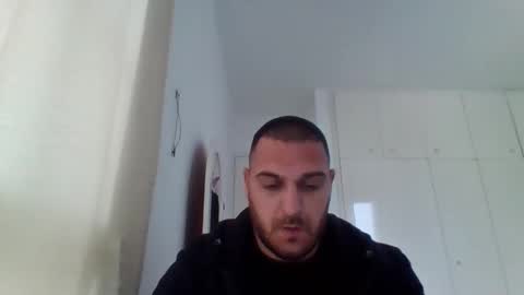 Hotbearhorny online show from February 2026 02:21:02 PM