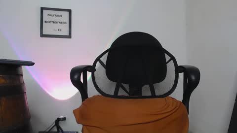 Alex Neon online show from January 2025 03:23:02 PM