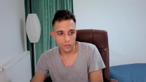 Hotboyshorny online show from March 2026 12:19:01 PM