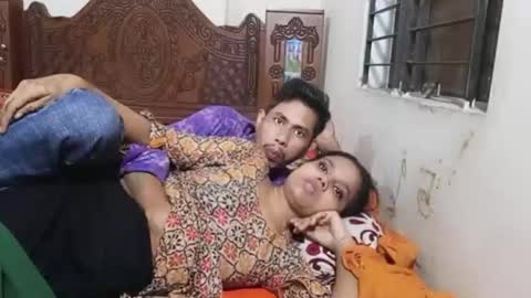 Hotcapolx online show from December 2025 04:02:01 PM