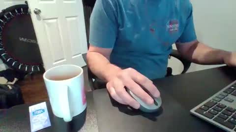 hotdog1124 online show from April 2026 01:05:02 PM