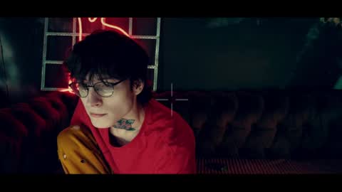 Snapshot of hotdogswaitingaports chatting on April 2026 08:37:01 AM Archi Stewart online show from April 2026 08:37:01 AM