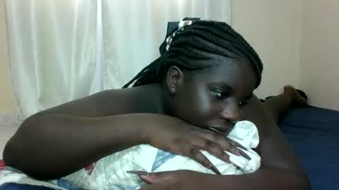 Snapshot of hotebbbyy chatting on December 2025 07:05:01 AM EBBY online show from December 2025 07:05:01 AM