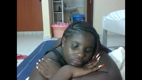 Snapshot of hotebbbyy chatting on February 2026 06:52:02 PM EBBY online show from February 2026 06:52:02 PM