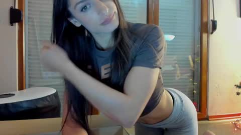 Snapshot of hotel77777 chatting on December 2024 11:51:02 PM Erika online show from December 2024 11:51:02 PM