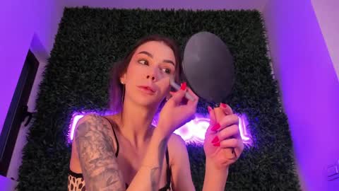 hotfallingdevil online show from March 2026 03:52:01 AM