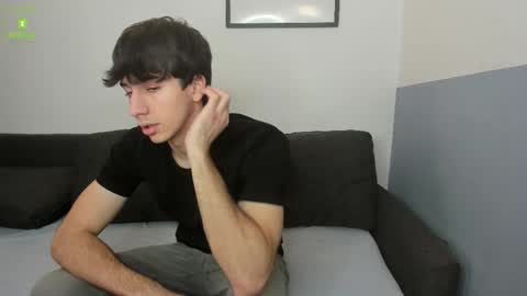 QUENTIN online show from December 2025 06:30:02 AM