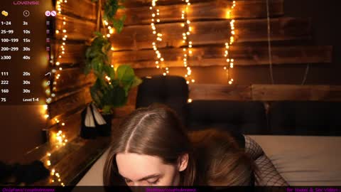 Snapshot of hotfrecklesgirl chatting on November 2025 05:22:01 PM hotfrecklesgirl online show from November 2025 05:22:01 PM