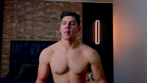 felipe  marcello online show from October 2025 08:31:01 PM